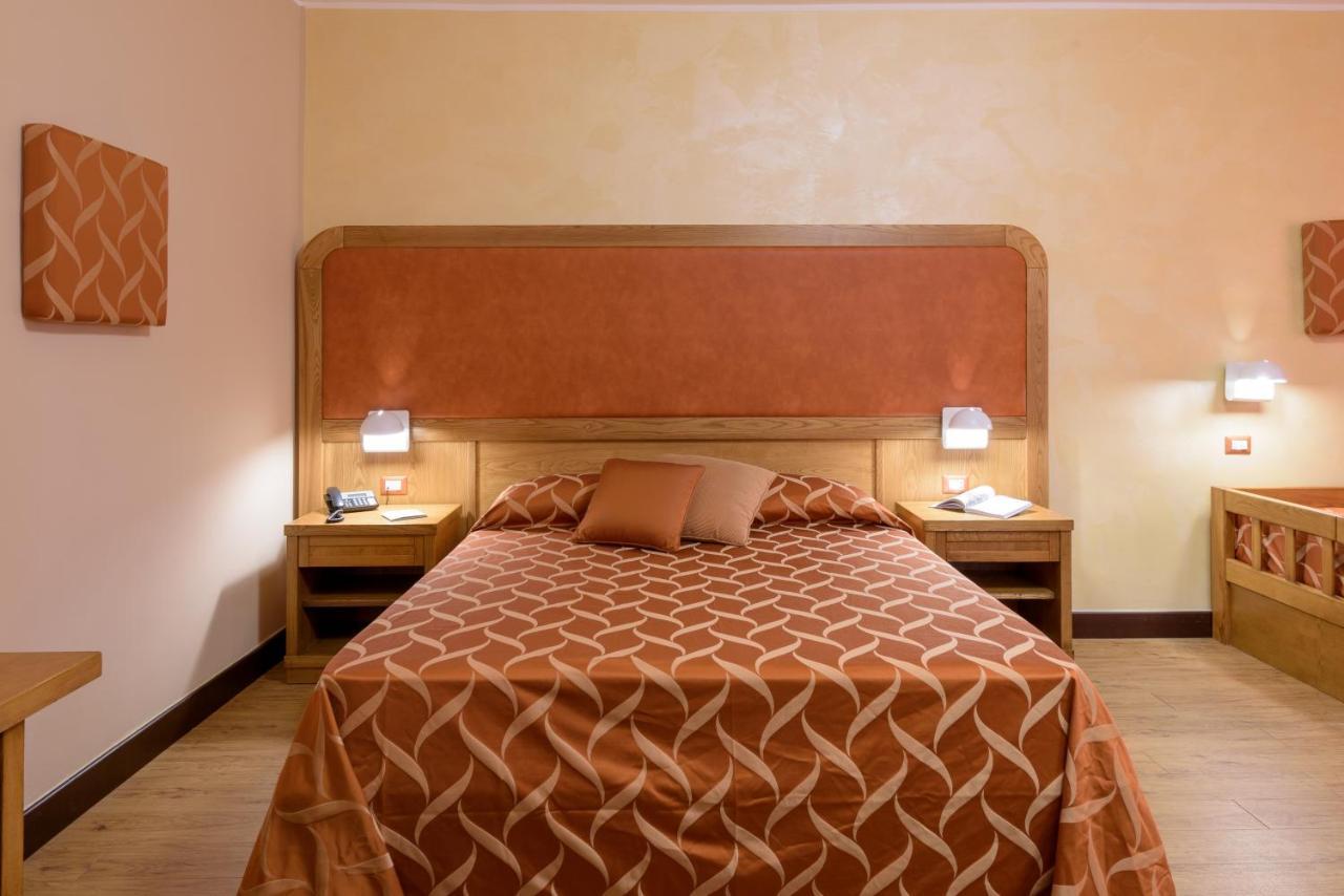 Leone de Castris Wine Hotel Salice Salentino Buitenkant foto